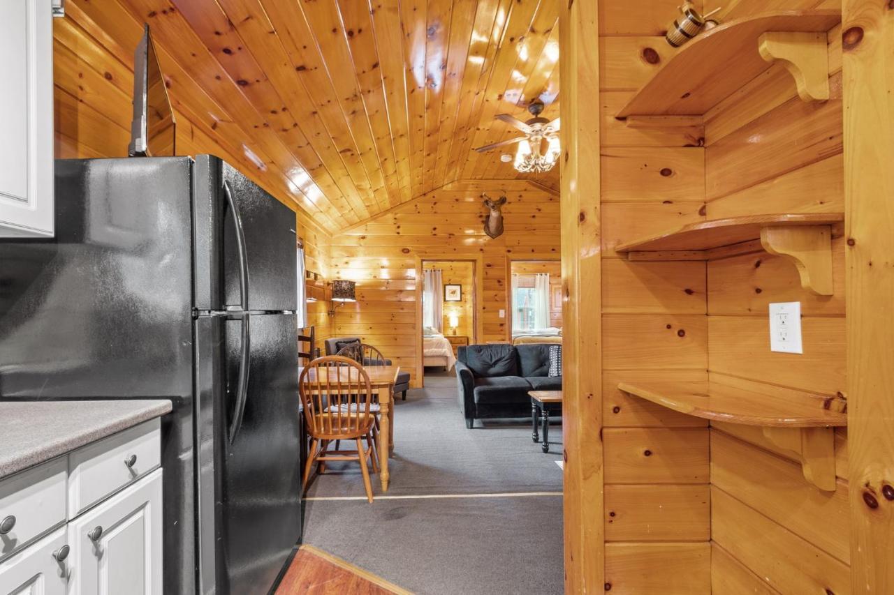 Sun Valley Cottages Laconia Exterior foto
